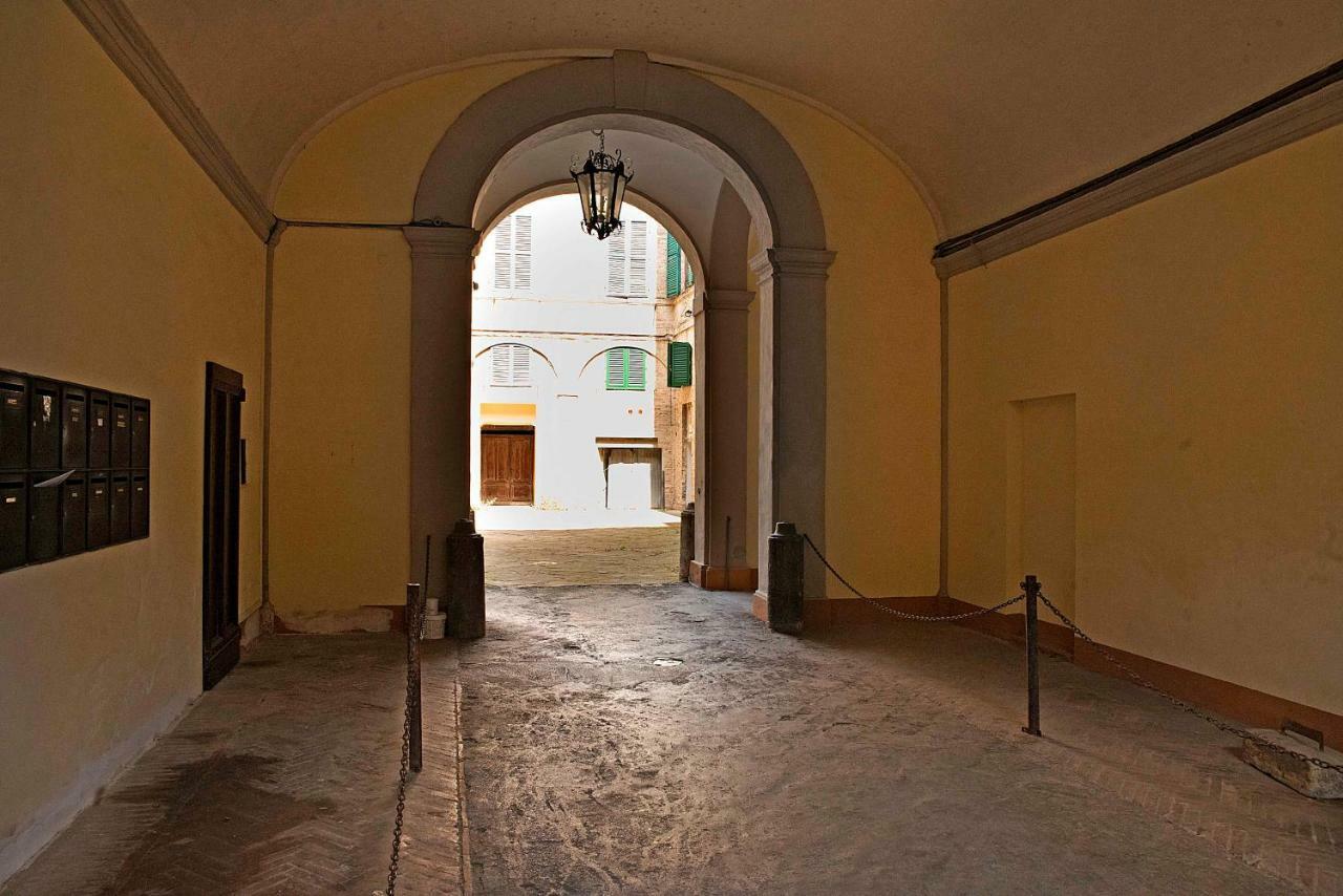 Stilmoderno Nice Apartment In Siena'S Historic Center, Just Steps From Piazza Del Campo المظهر الخارجي الصورة